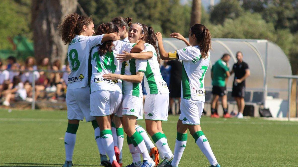 El Córdoba femenino golea y se aúpa al liderato