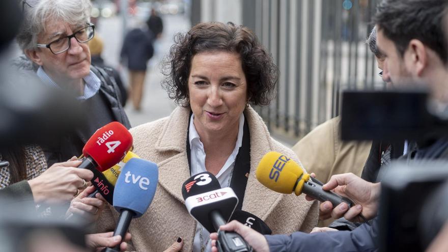 La consellera d’Economia i Hisenda de Catalunya, Alicia Romero, atén els mitjans a l’arribar a la reunió del Consell de Política Fiscal i Financera (CPFF).