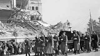 Presentes de azul: a apropiación  da estética falanxista