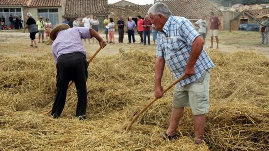 Benassal celebra la Fira d&#039;Oficis pasada por agua