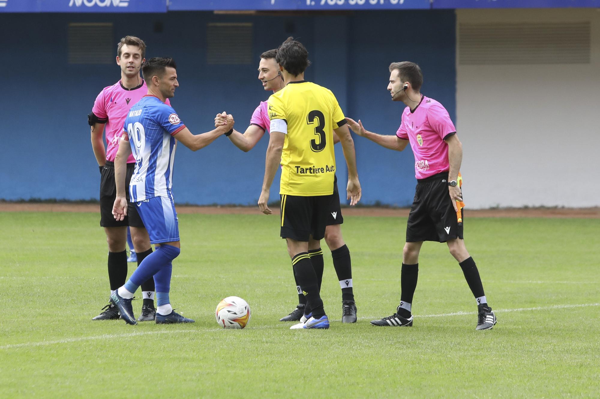 Las imágenes del partido del Oviedo contra el Avilés