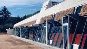 El colegio Sant Lluís de La Garriga.