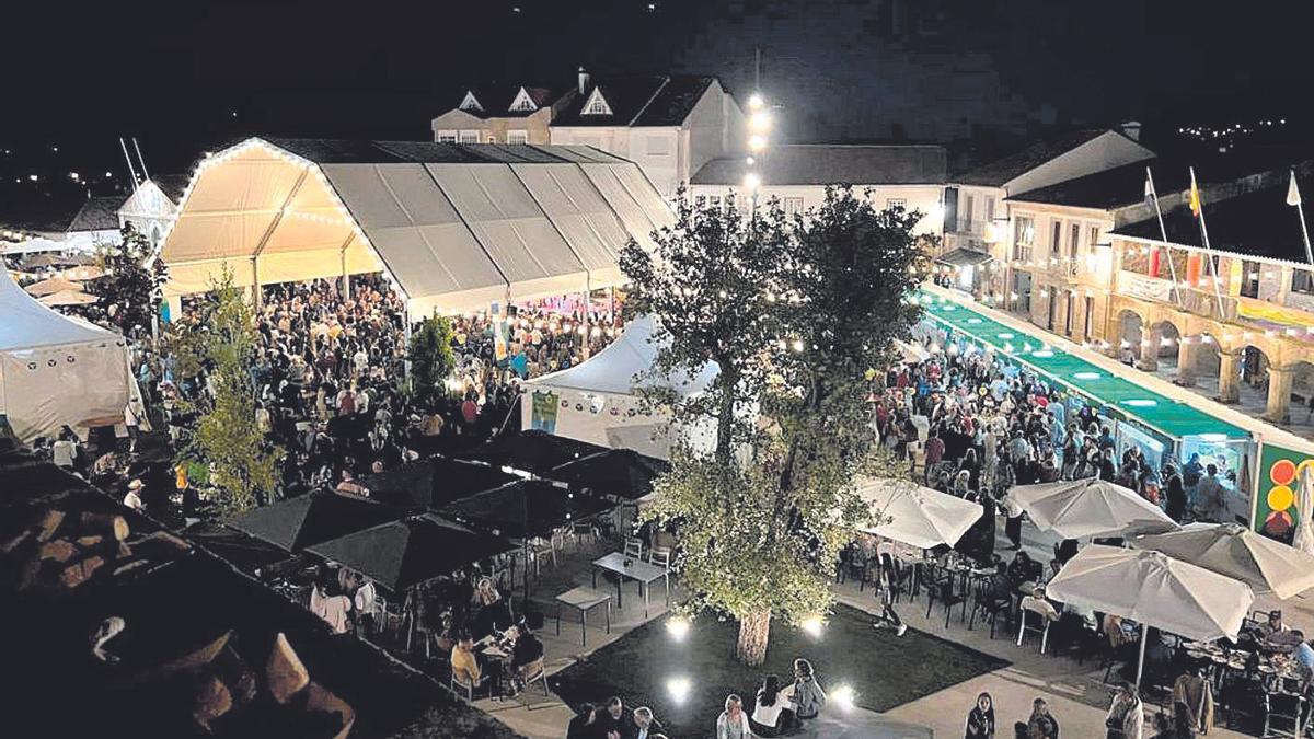 A Feira do Viño do Rosal é un dos grandes eventos de verán na raia.