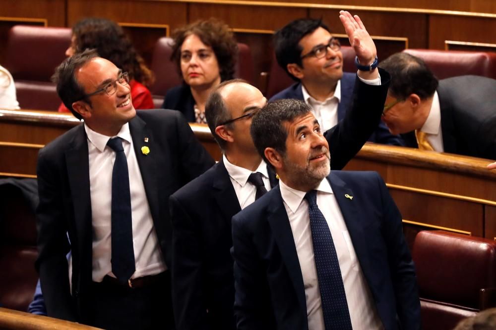 Entrada dels polítics presos al Congrés.