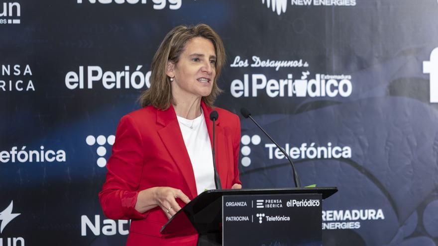 La ministra Teresa Ribera asegura que el Centro de Almacenamiento de Energía de Cáceres echará a andar en 2023