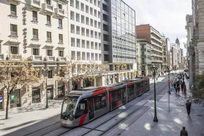 Los usuarios suben la nota del tranvía a un 8,24 sobre 10