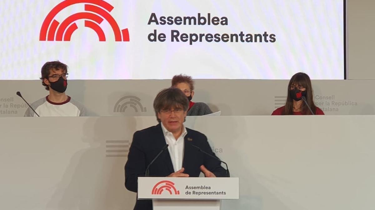 Archivo - El expresidente de la Generalitat y miembro electo de la Asamblea de Representantes del Consell per la República (CxRep), Carles Puigdemont, en su intervención durante la sesión constituyente de la Asamblea de Representantes.