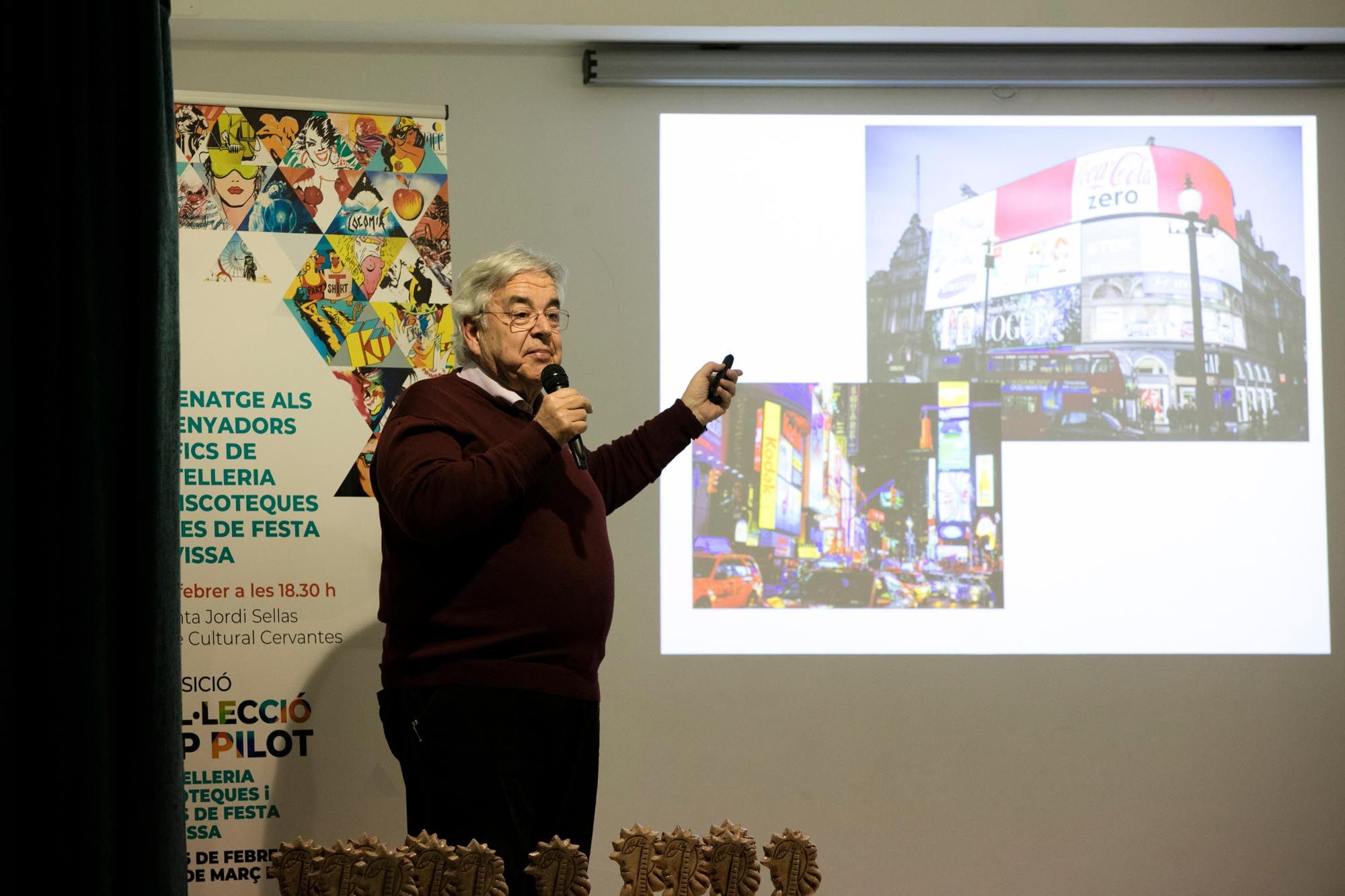 Homenaje a los artistas de la fiesta en Ibiza