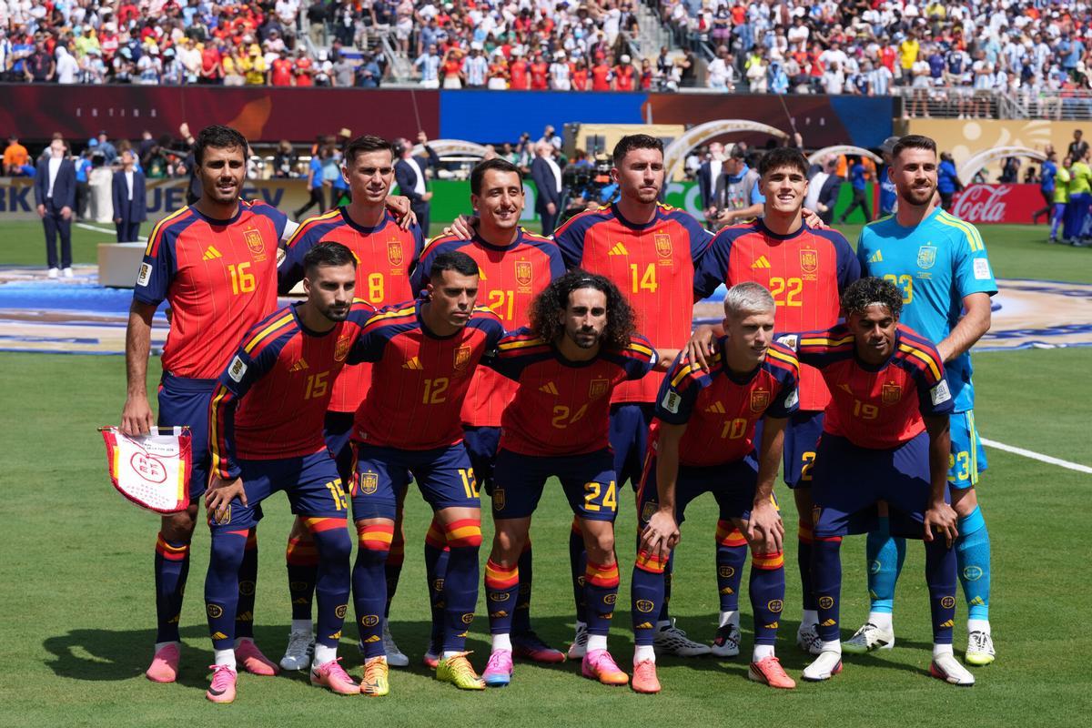 Alineación española en la final. Alineación española en la final.