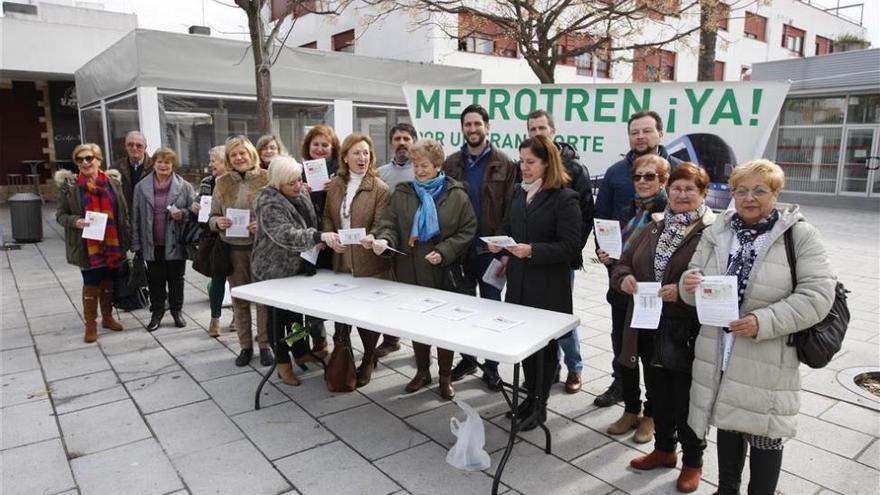 Metrotrén ¡Ya! denuncia el incumplimiento de los plazos