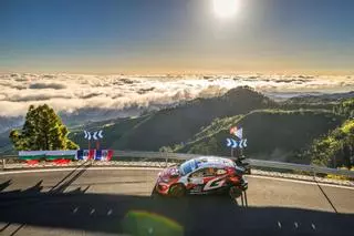 El Rally Islas Canarias al rojo vivo: Solberg y Ogier luchan por la victoria