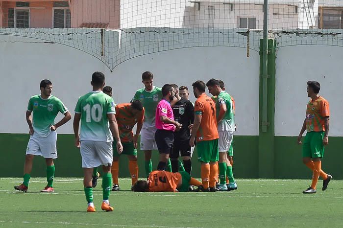 Fubol Tercera. Partido: Estrella # Haría C.F., ...