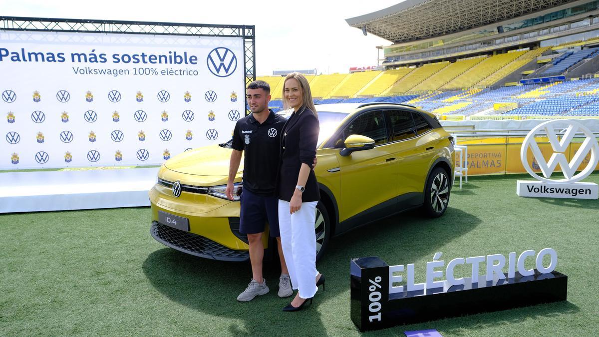 Presentación de coches de Domingo Alonso