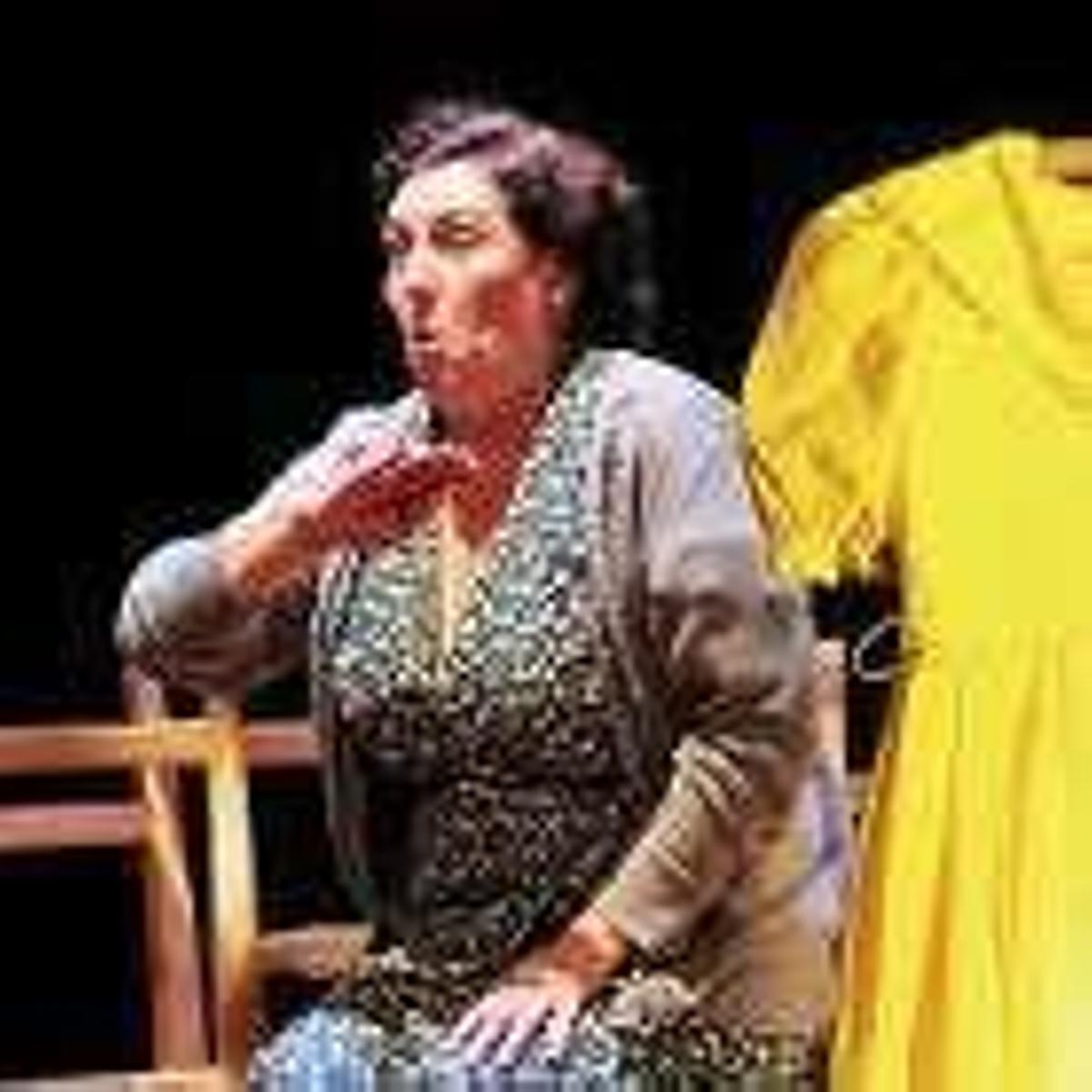 Leo Bassi, Lolita Flores, y Verónica Echegui, en el ciclo "Teatro en primavera"
