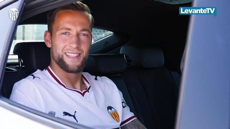 El VCF oficializa el fichaje de Justin de Haas