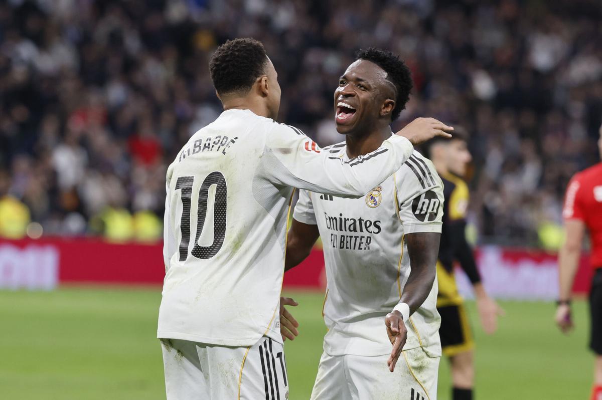 Vinicius y Mbappé, jugadores del Real Madrid