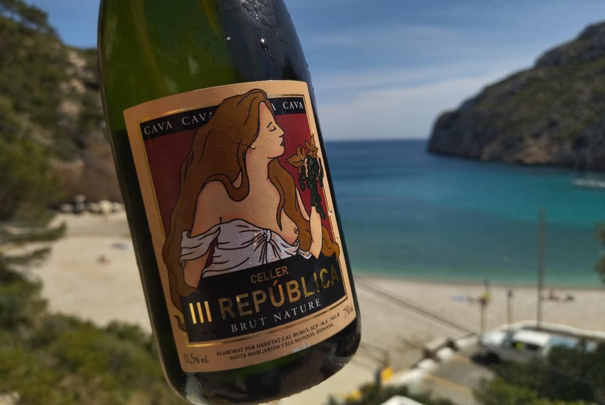 El cava "III República", burbujeante y subversivo