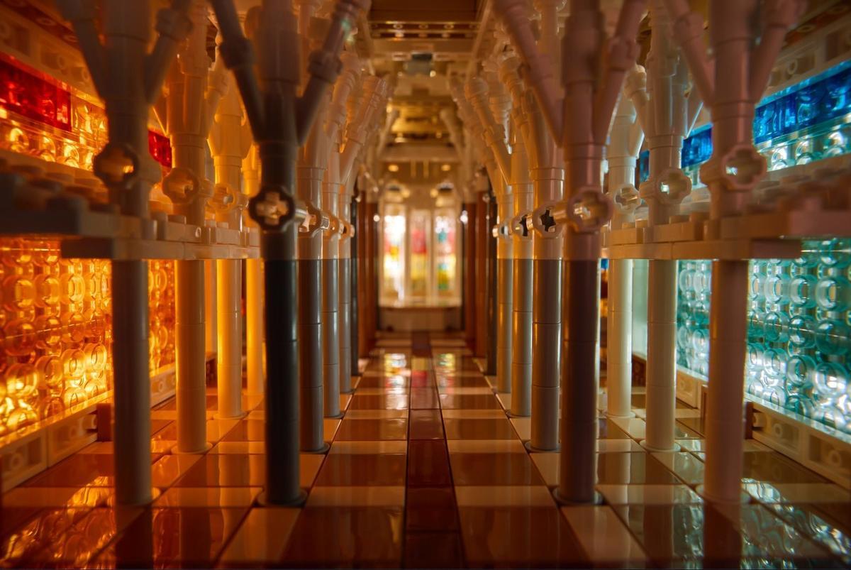 Vista interior del nou model de Lego de la Sagrada Família