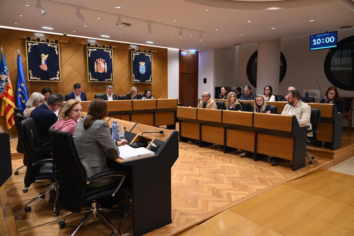 Panorámica del pleno de este jueves en Burriana.