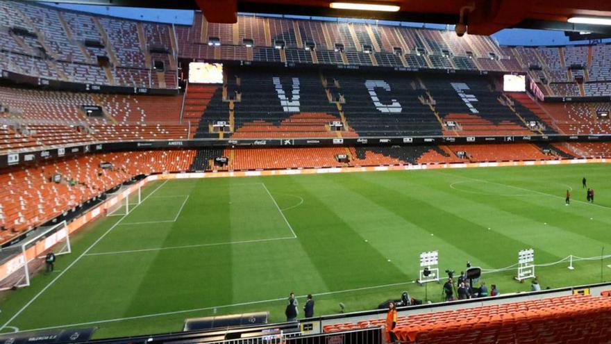 La grada de Mestalla, vacía, en una imagen de archivo. | LEVANTE-EMV