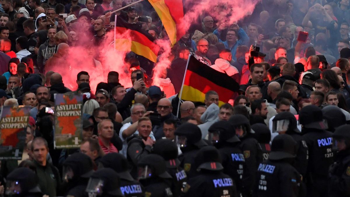 Manifestantes de la ultraderecha alemana.