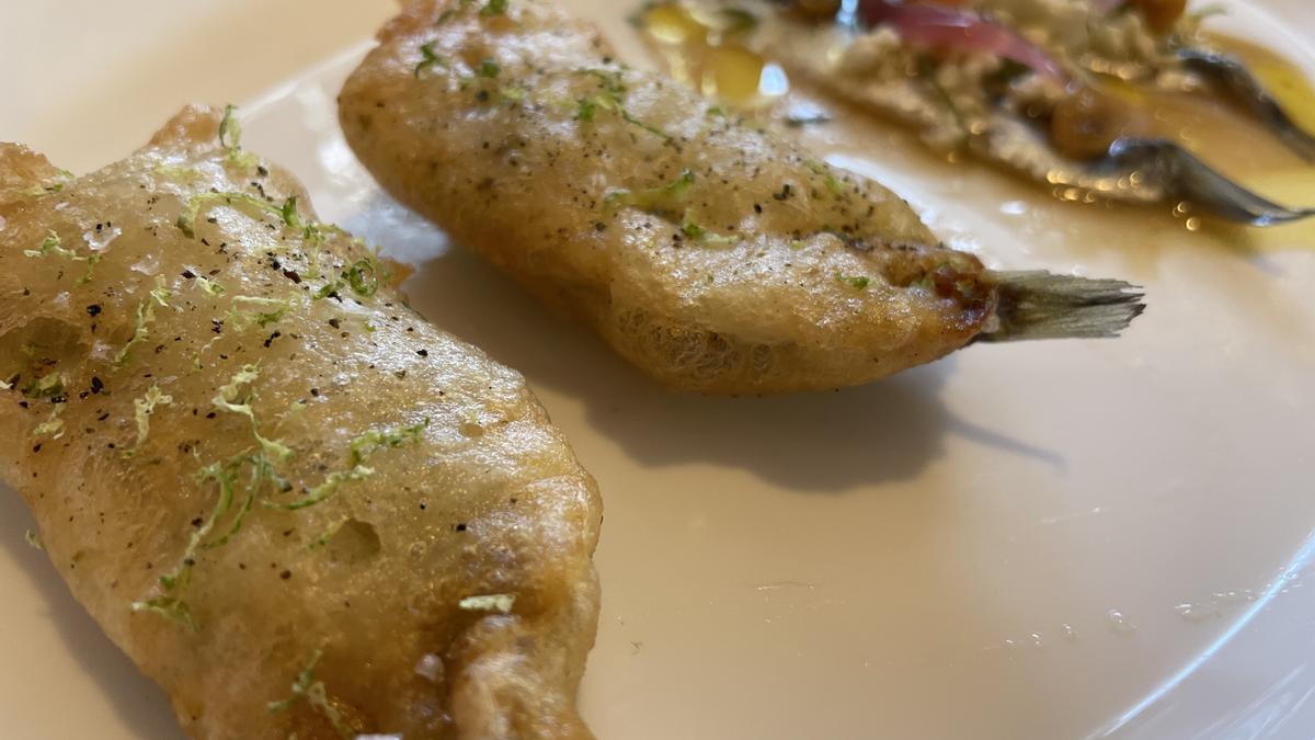 Boquerones en tempura y en vinagre