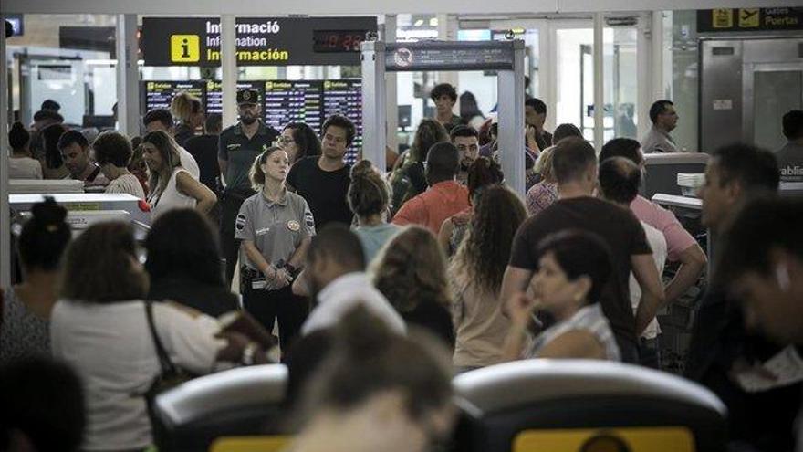 Huelga fantasma en El Prat