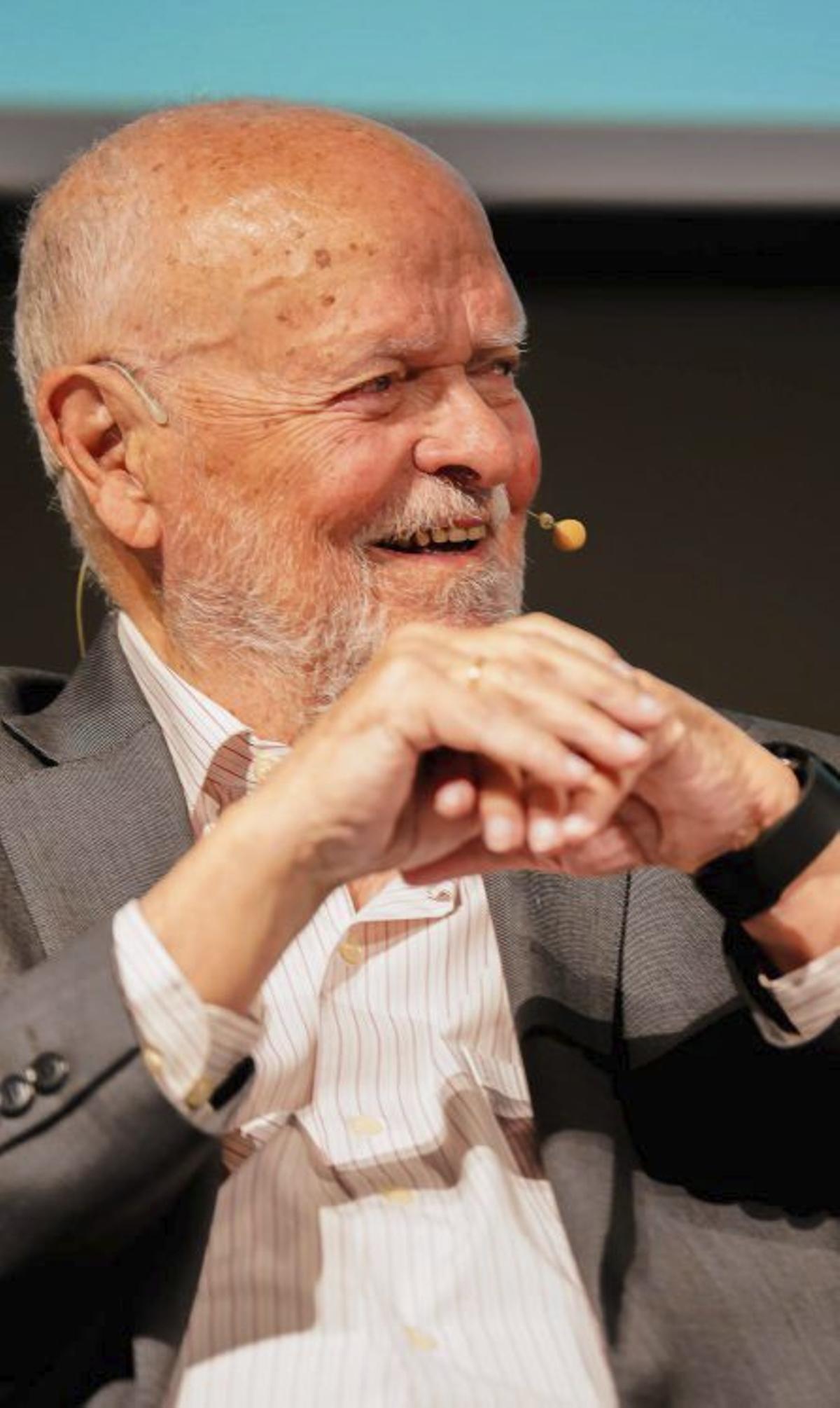 Martín Pallín: «La justicia está muy centrada en la vida política»