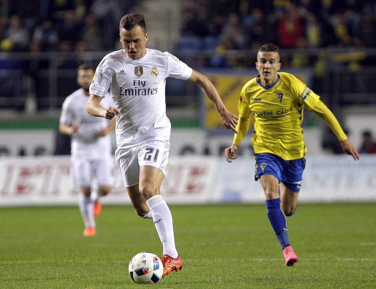 Denis Cheryshev, ante el Cádiz en el Carranza