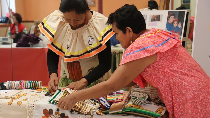 El Fons porta la veu de les dones de Bolívia a la Comunitat Valenciana