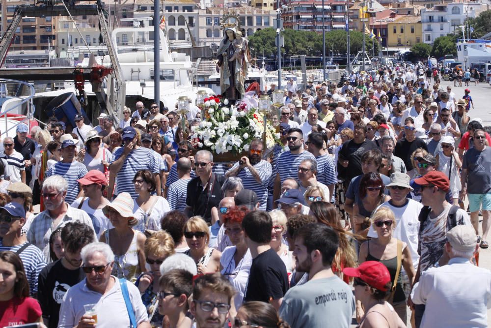 Processó marinera en honor a la Verge del Carme a Palamós