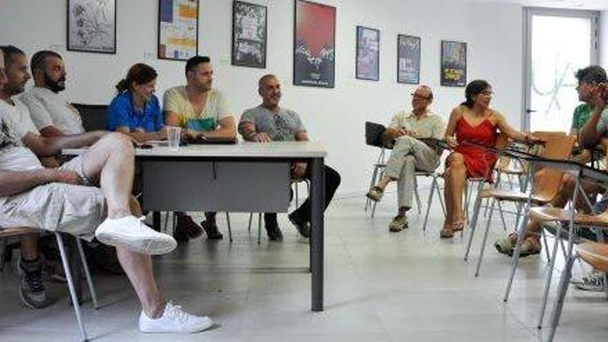 Un momento de la asamblea de los trabajadores celebrada el pasado miércoles.