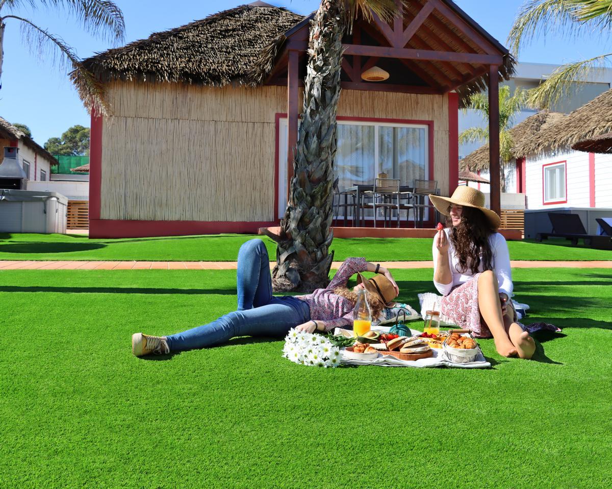 Disfruta al aire libre con el césped artificial de Realturf