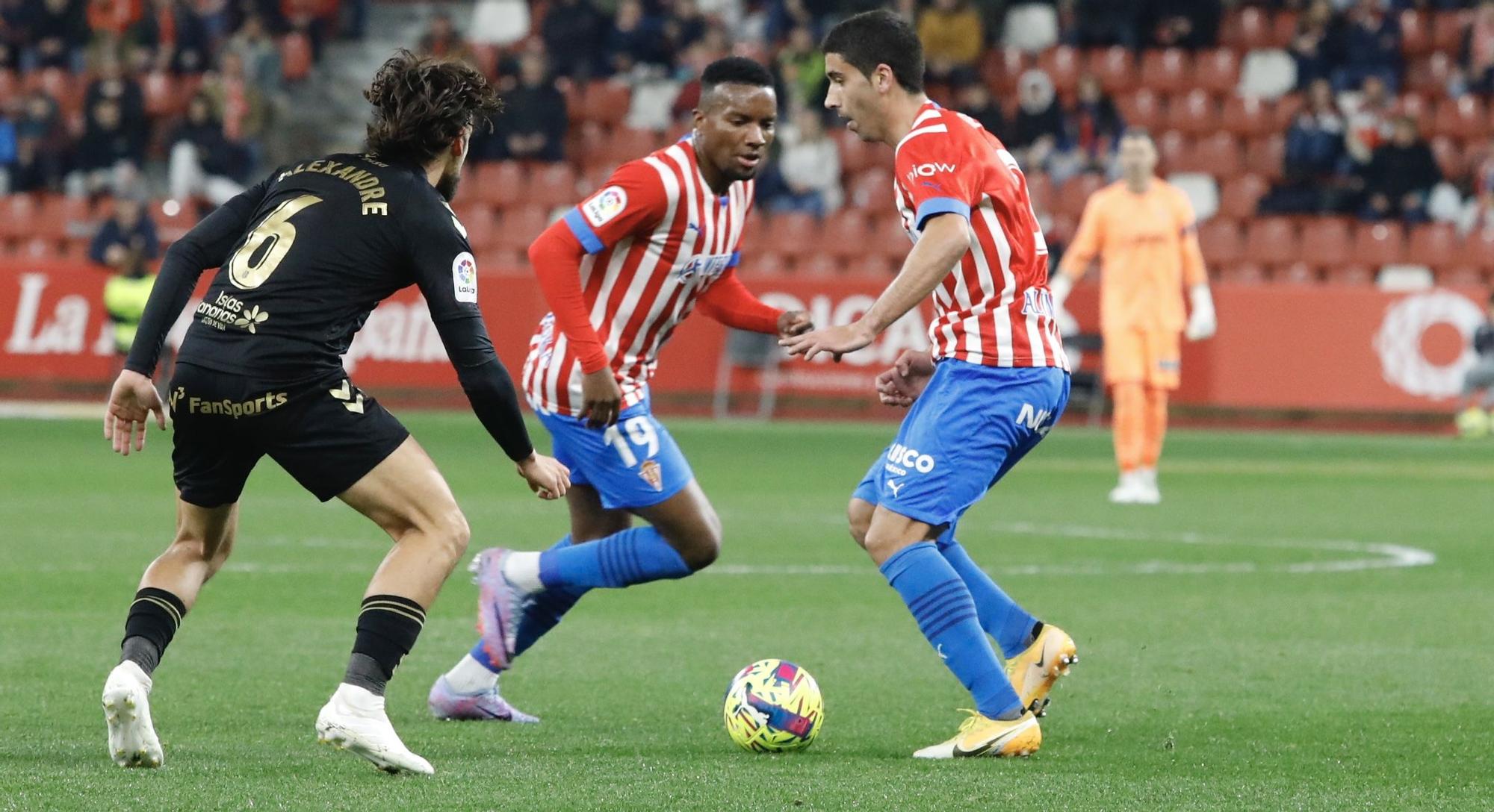 Así se vivió el encuentro entre el Sporting y el Tenerife