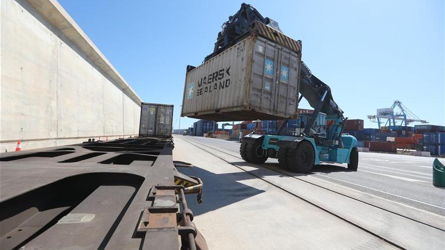 PortCastelló construirá otro atraque en la dársena norte