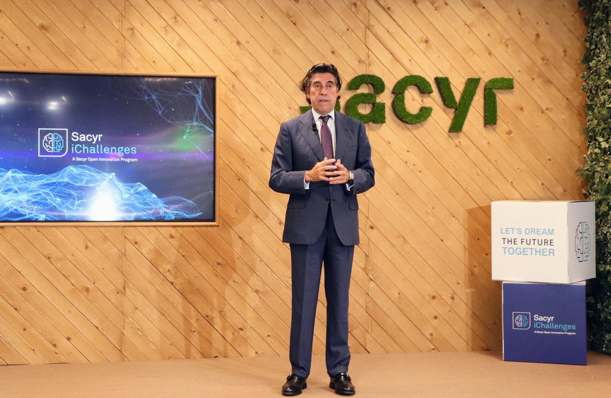 Archivo - El presidente de Sacyr, Manuel Manrique, durante el Innovation Summit