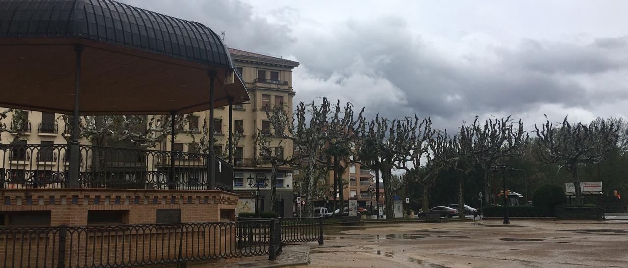 Charcos en la plaza del Fuerte, en el centro de Calatayud.