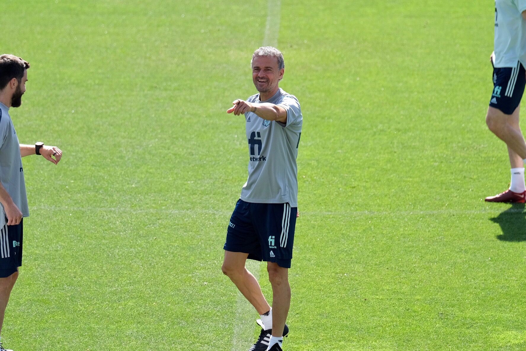 España se entrena en La Rosaleda para preparar el partido ante la República Checa