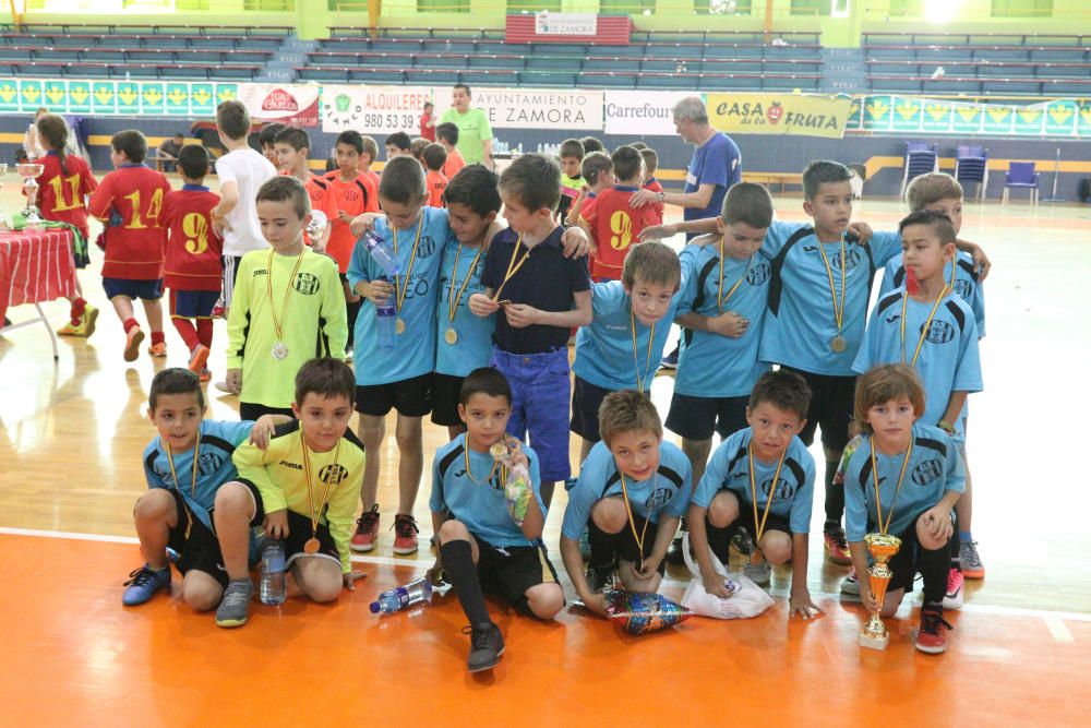 Entrega de trofeos del Torneo de La Amistad