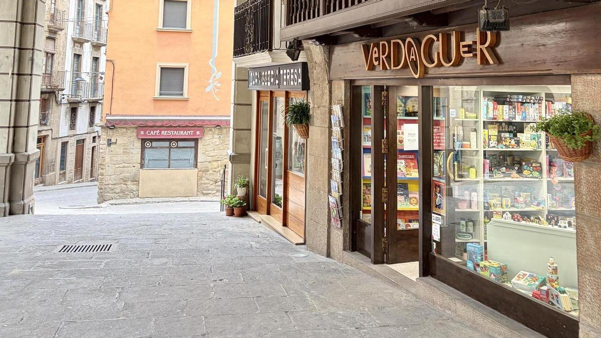 Un establiment comercial al centre de Solsona