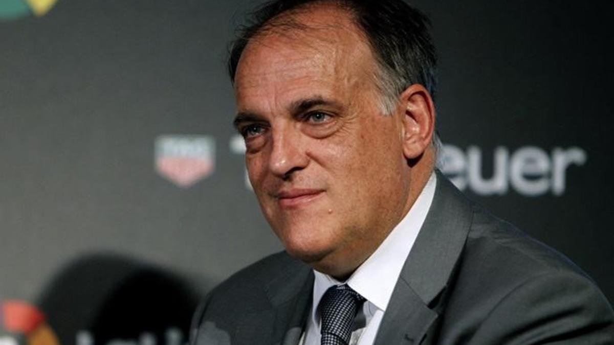 Tebas, en problemas