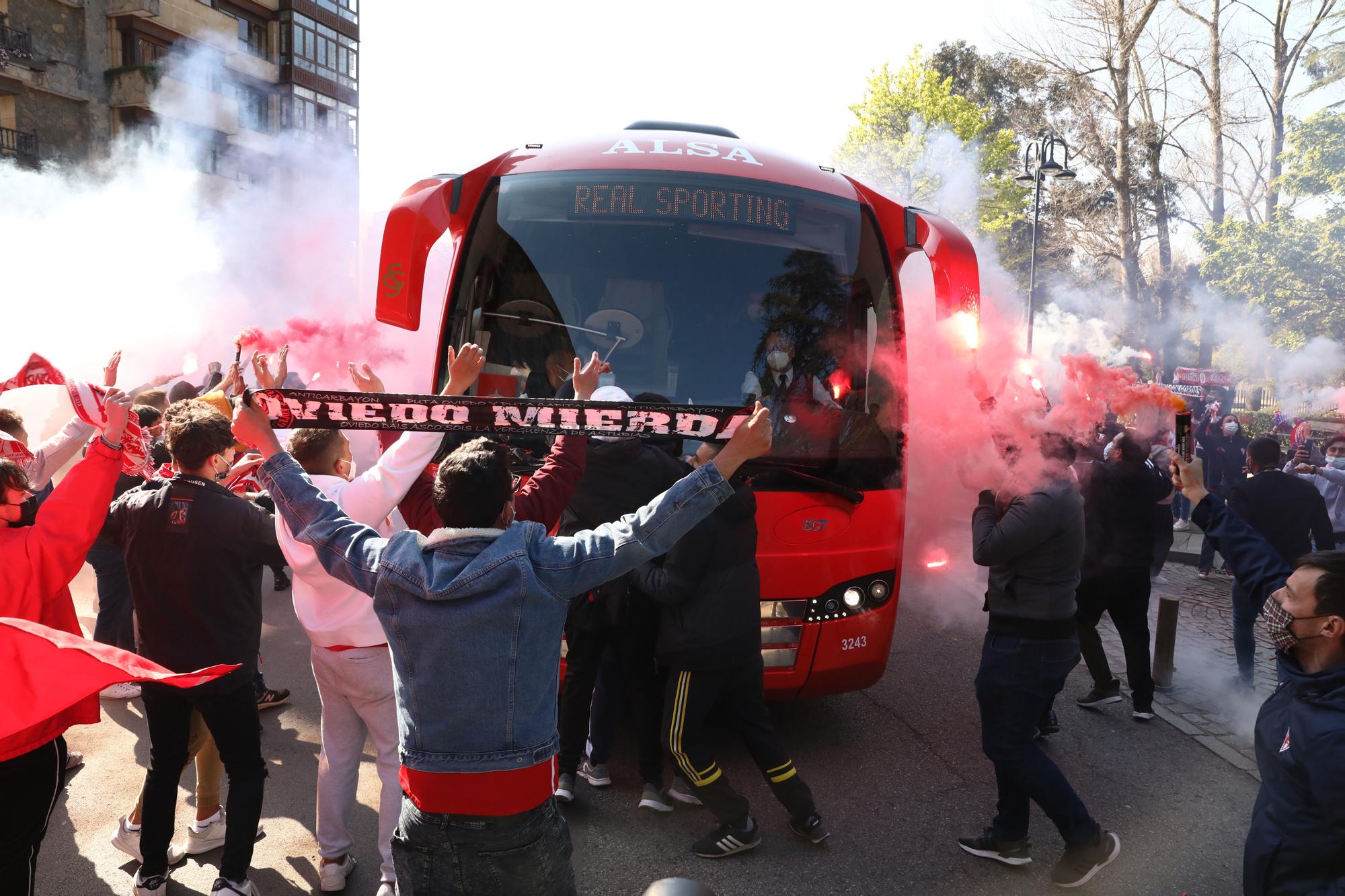 Así fue la llegada del Sporting al Molinón