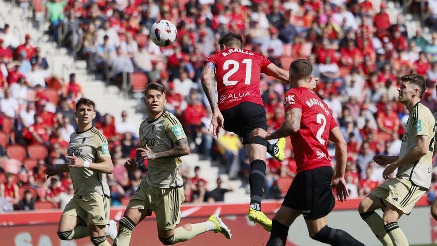 La opinión de Gabriel Forteza del RCD Mallorca-Granada: Raíllo resuelve a cabezazos