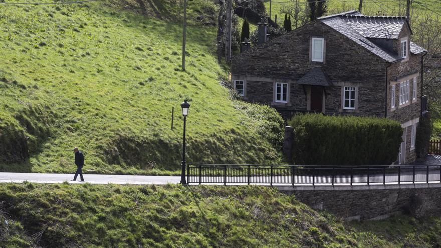 Asturianos en Santa Eulalia de Oscos, un recorrido por el municipio