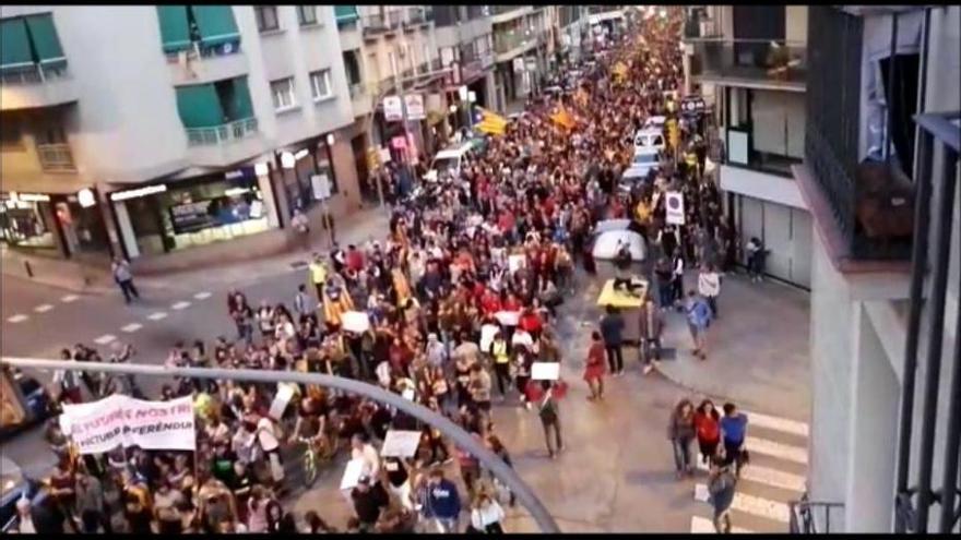 Protesta multitudinària a Manresa contra els atacs de l'estat