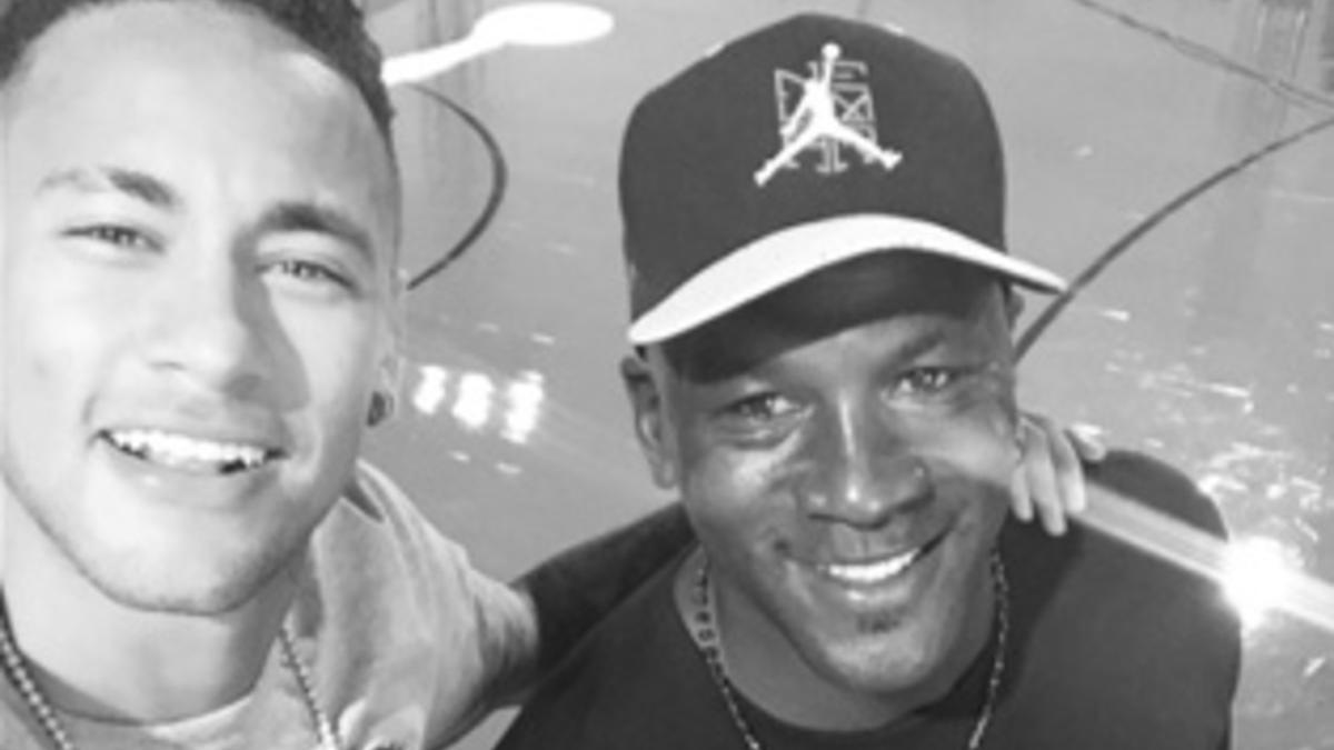 Neymar y Michael Jordan se idolatran mútuamente