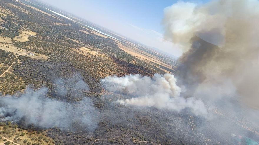 Segundo incendio en 24 horas en la zona de Tres Arroyos de Badajoz