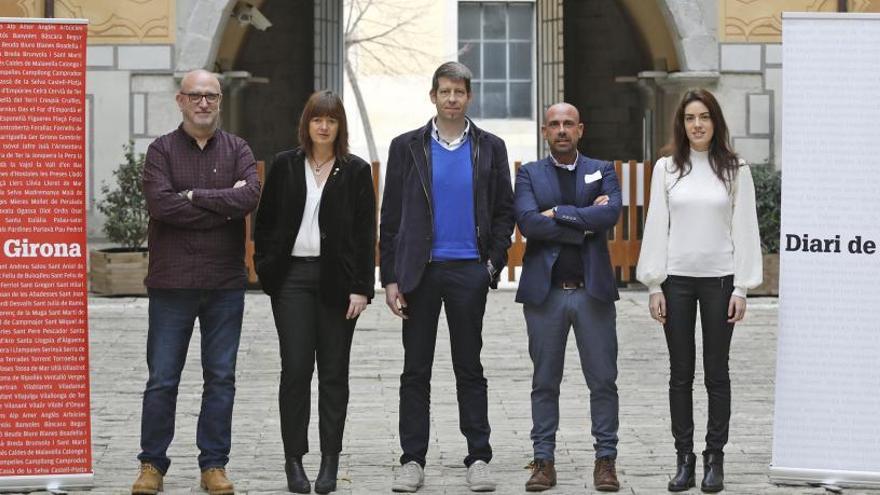Els participants en el debat, a la seu de la Generalitat a Girona