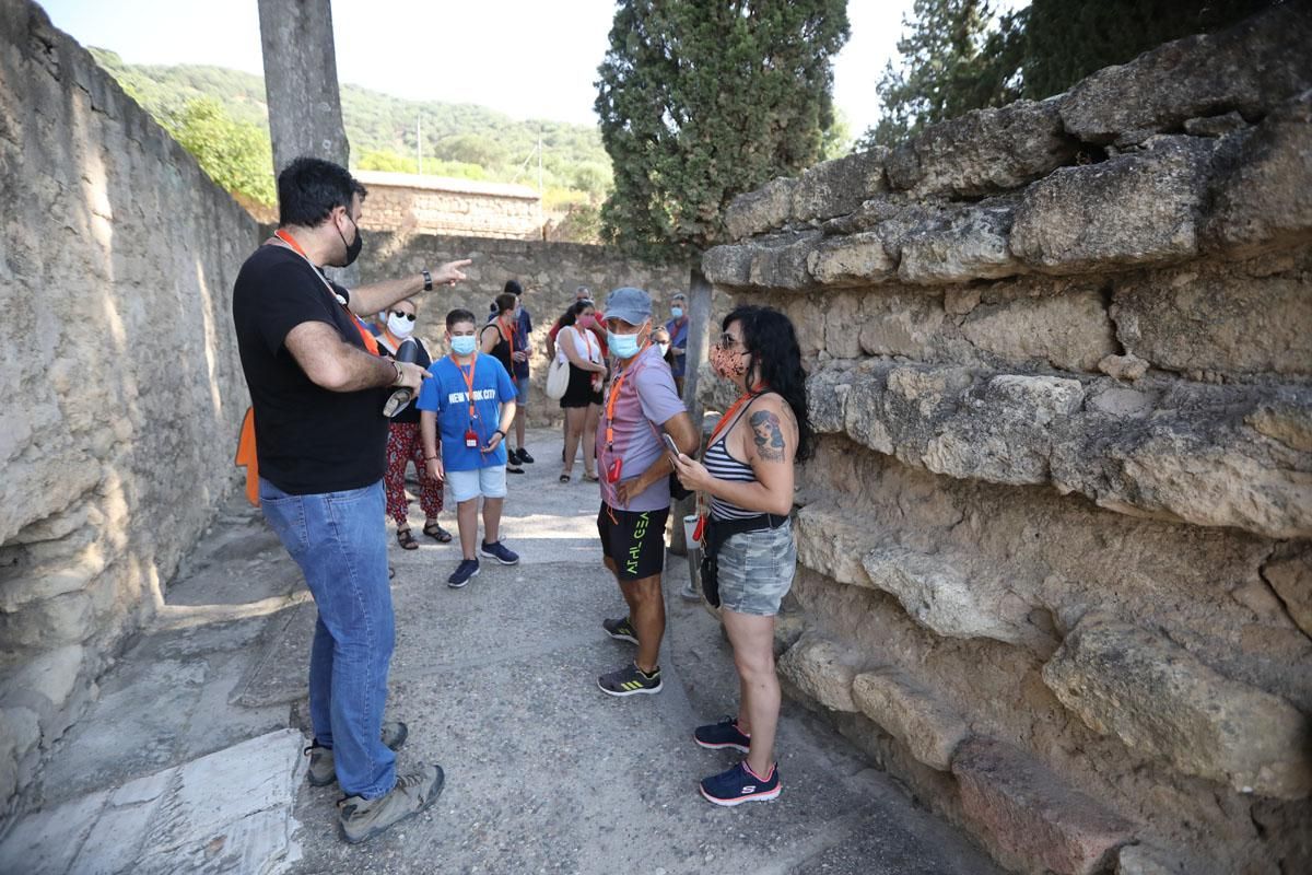 Visitas teatralizadas y didácticas en Medina Azahara