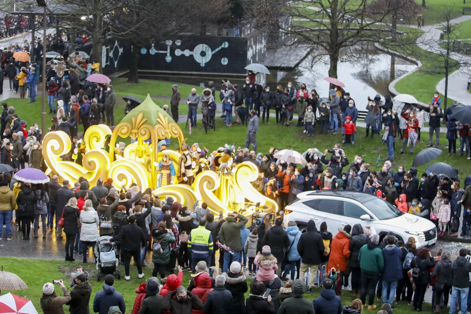 La cabalgata de los Reyes Magos en Gijón